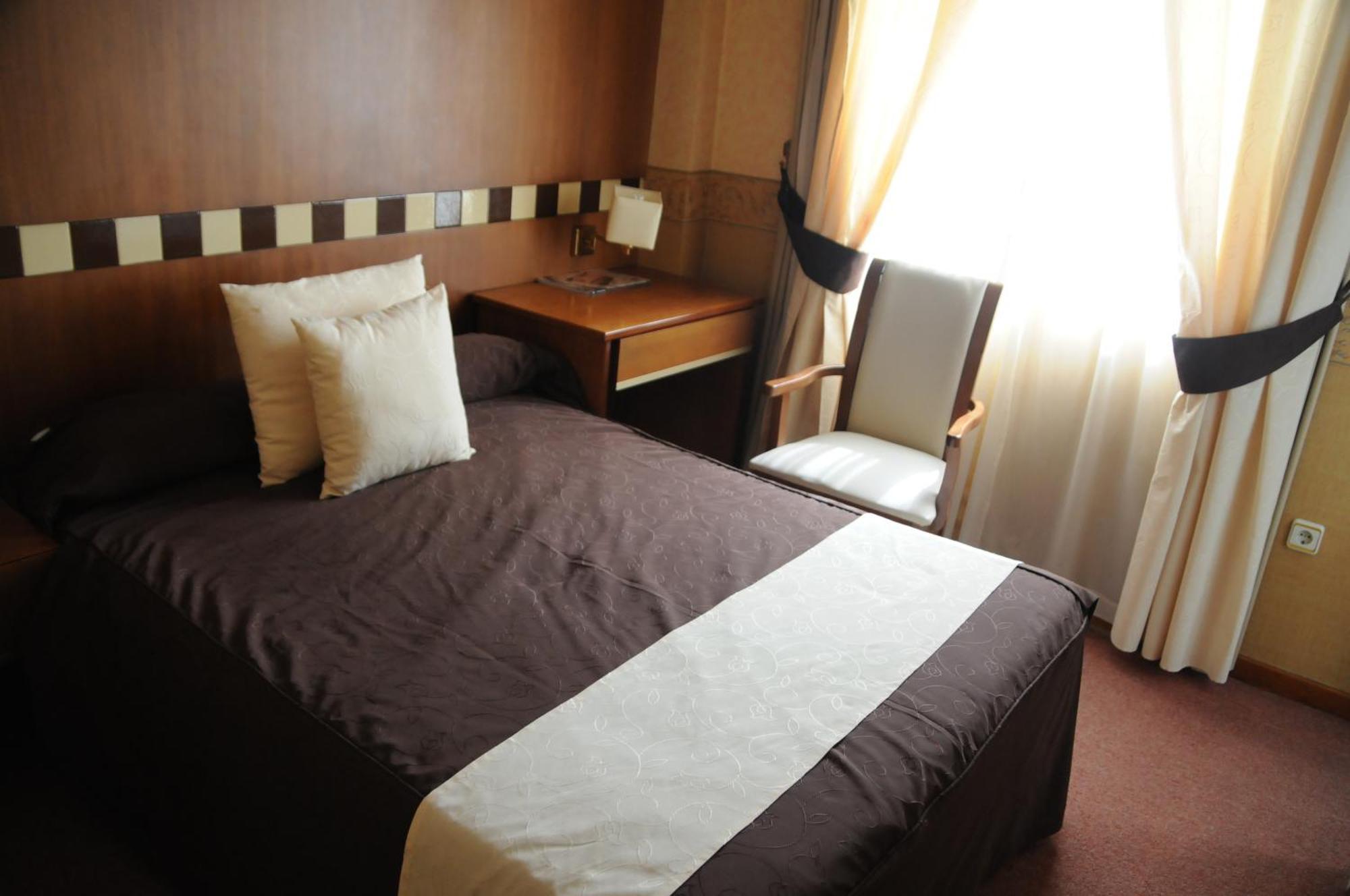Hotel Las Yucas Atarfe Cameră foto